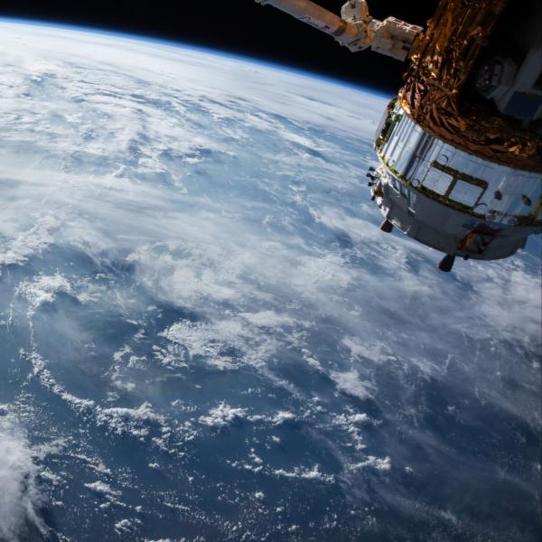 Satelite
